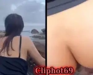 Clip sex cặp đôi chịch nhau dưới biển – Cliphot69